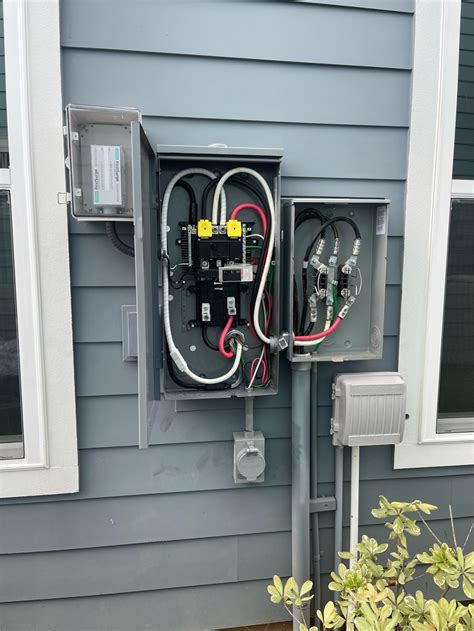 outside disconnect box for service